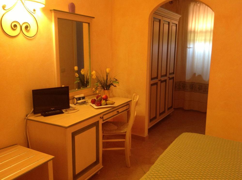 Casa Fertilia Apartment Bagian luar foto