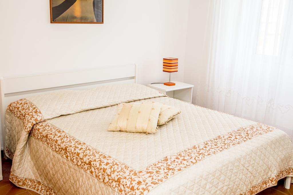 Casa Fertilia Apartment Bagian luar foto